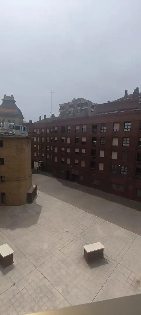 Vista exterior de Pis en venda en Zaragoza amb Aire condicionat, Calefacció i Parquet