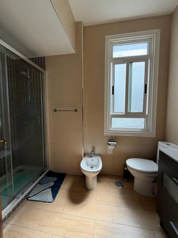 Badezimmer von Wohnung zum Verkauf in A Coruña Capital  mit Heizung