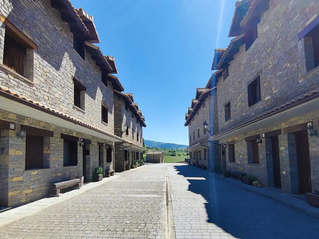 Exterior view of Houses for sale in Valle de Lierp