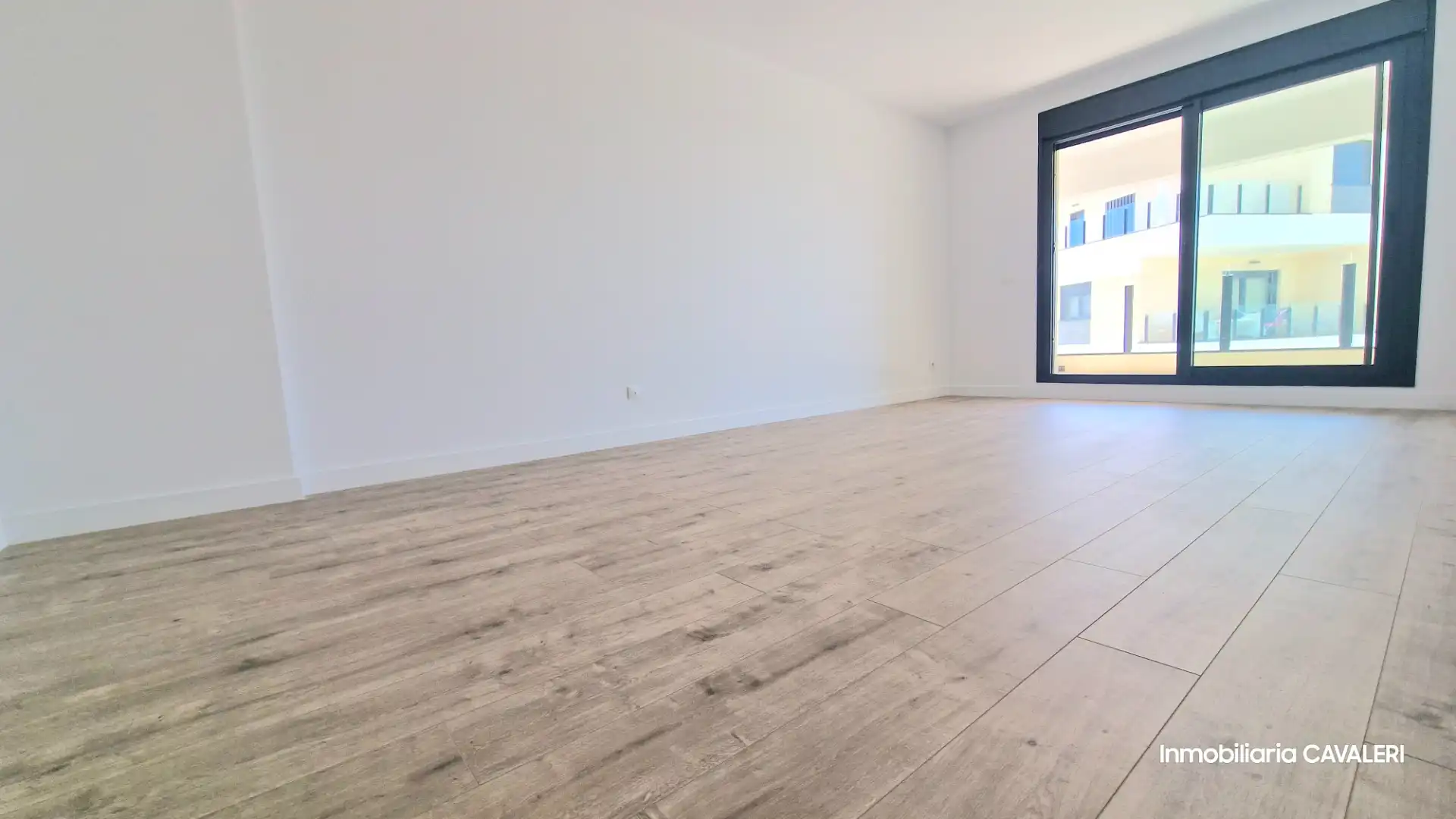 Flat with pool to rent in Calle Santa Ángela de la Cruz, imagen 4