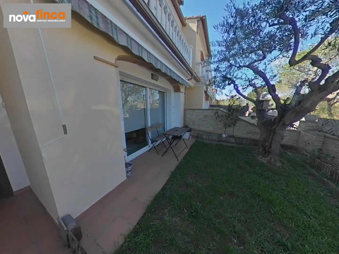 Jardín de Casa adosada en venta en Palamós con Aire acondicionado, Calefacción y Jardín privado