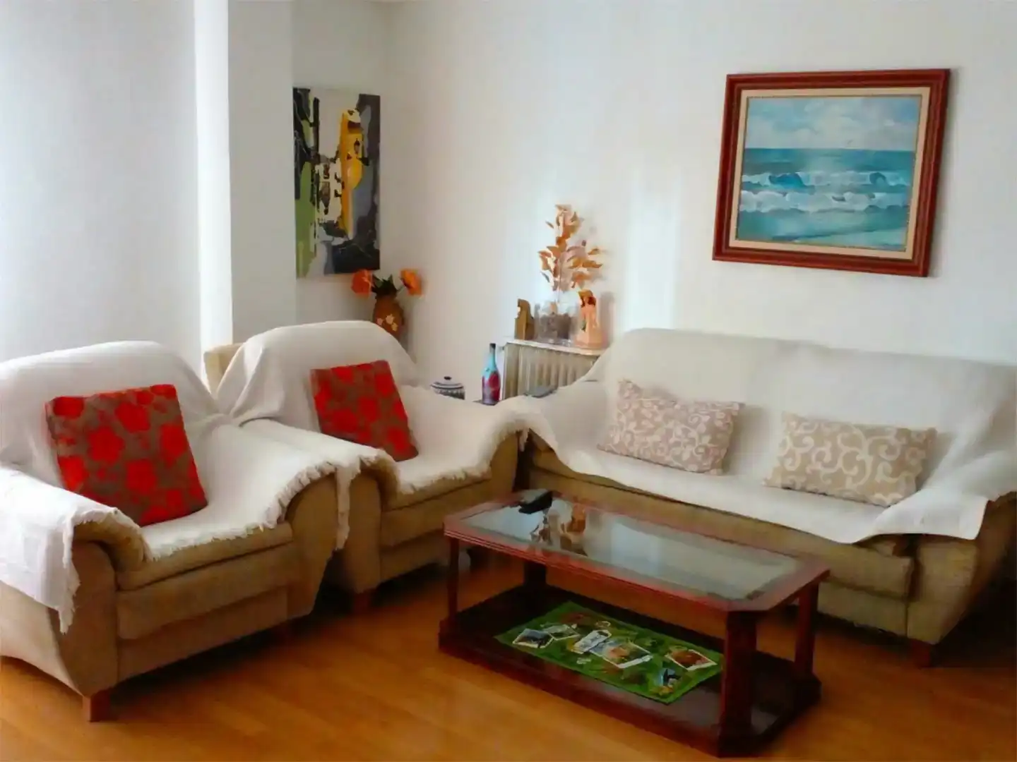 Sala d'estar de Pis en venda en Yecla amb Parquet