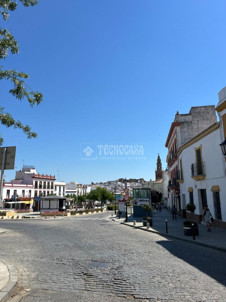 Vista exterior de Local en venta en Carmona con Aire acondicionado y Calefacción
