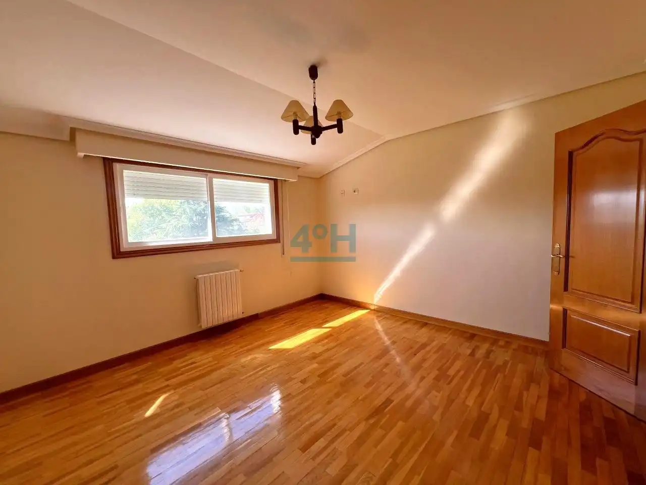 Habitación de Casa o chalet en venta en Barbadás con Calefacción, Jardín privado y Terraza