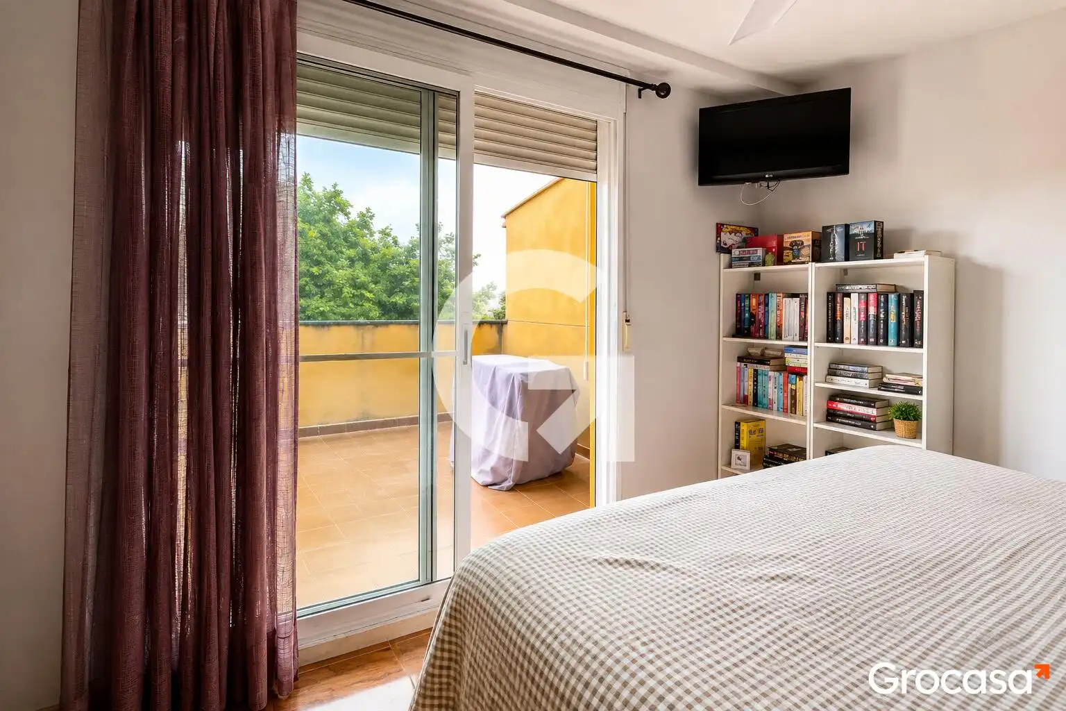 Bedroom of Detached homes for sale in Sagunto / Sagunt  with Air Conditioner, Terrace and Balcony