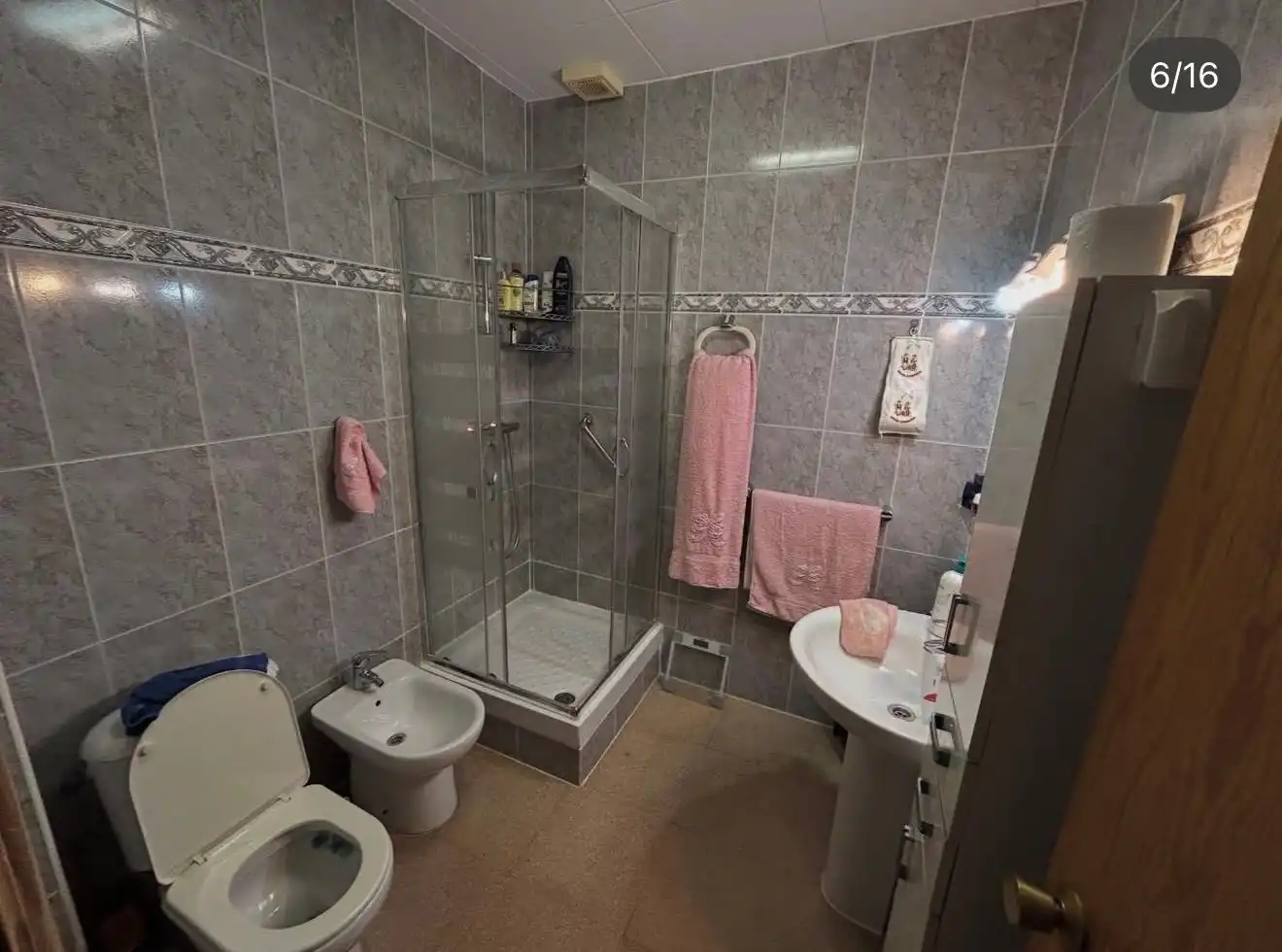 Bathroom of Houses for rent in Els Hostalets de Pierola  with Air Conditioner, Heating and Private garden