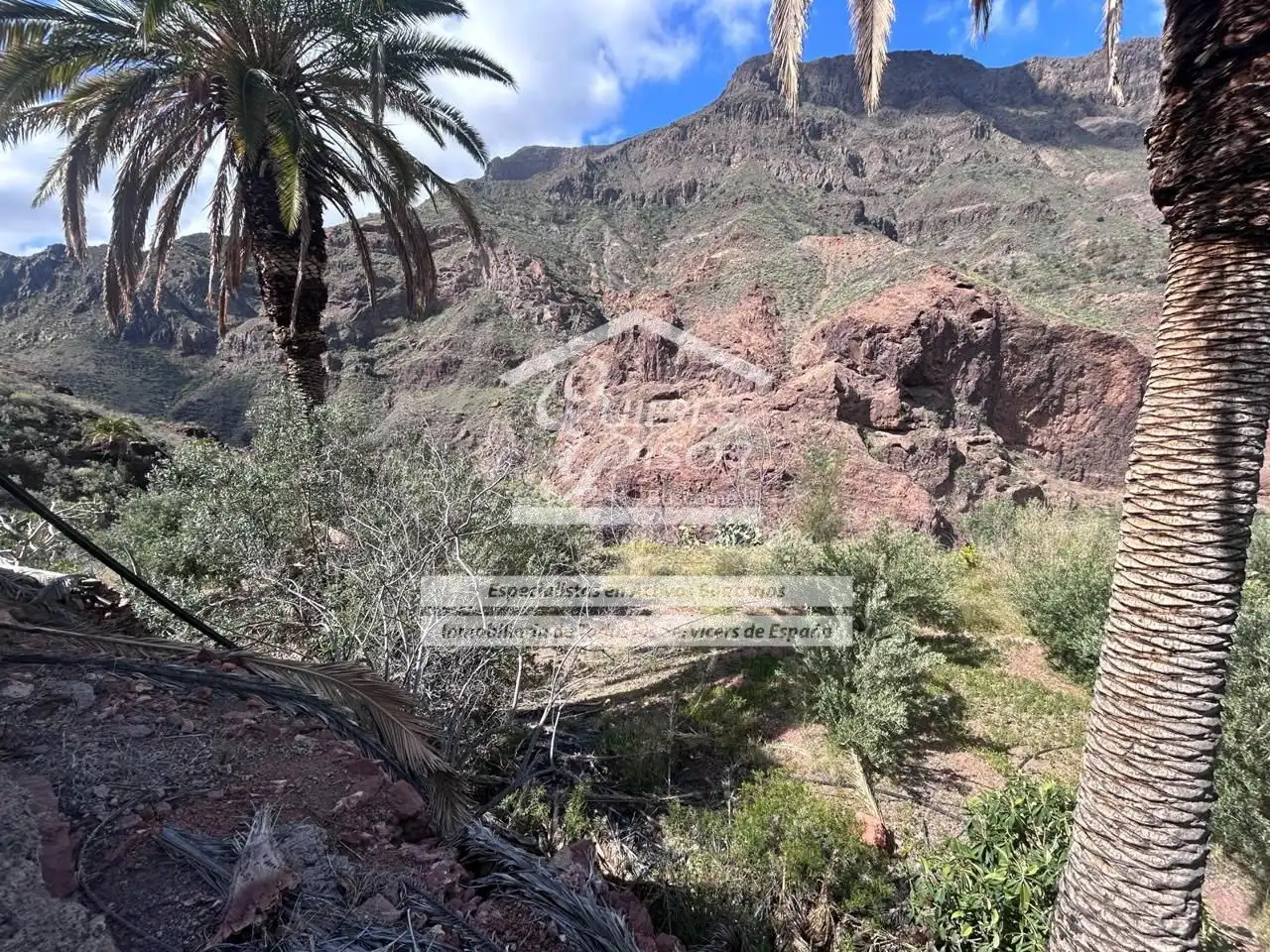 Land for sale in Santa Lucía de Tirajana