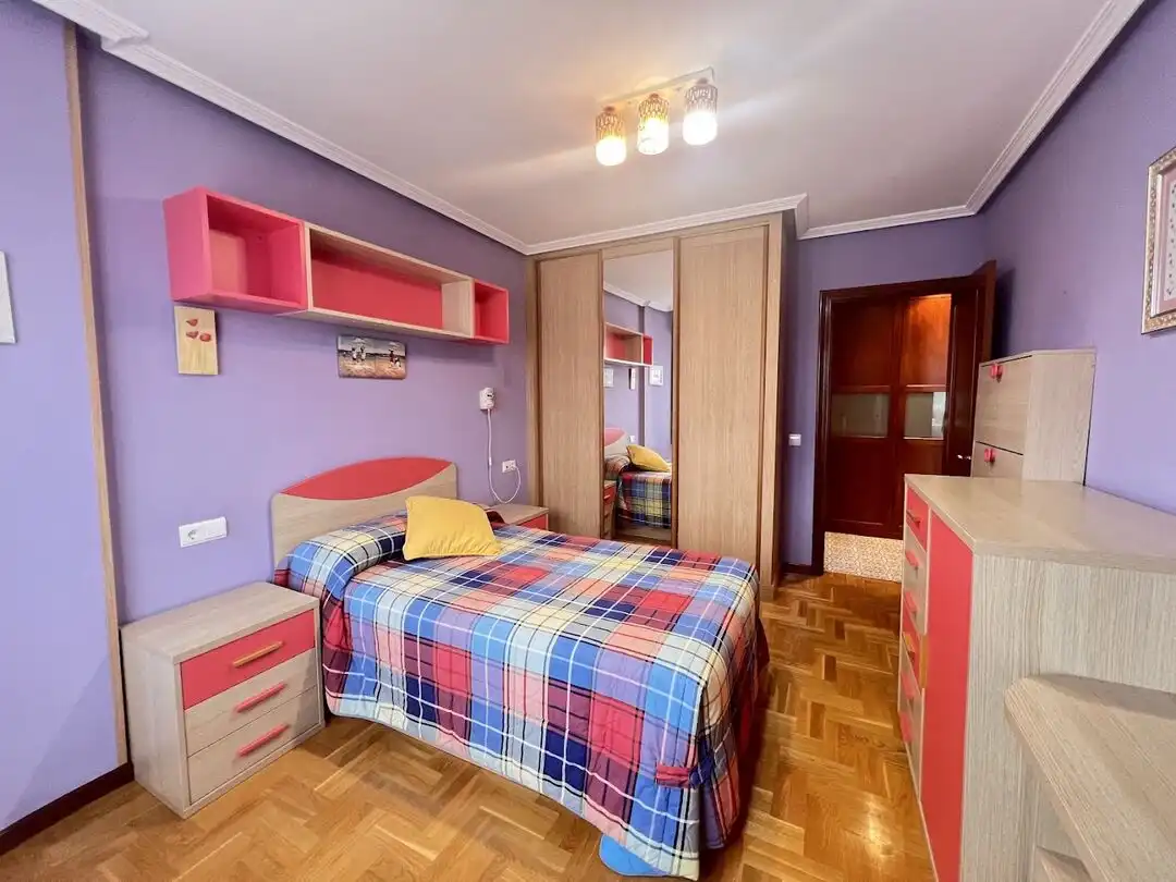 Bedroom of Flat for rent in Siero  with Heating and Storage room