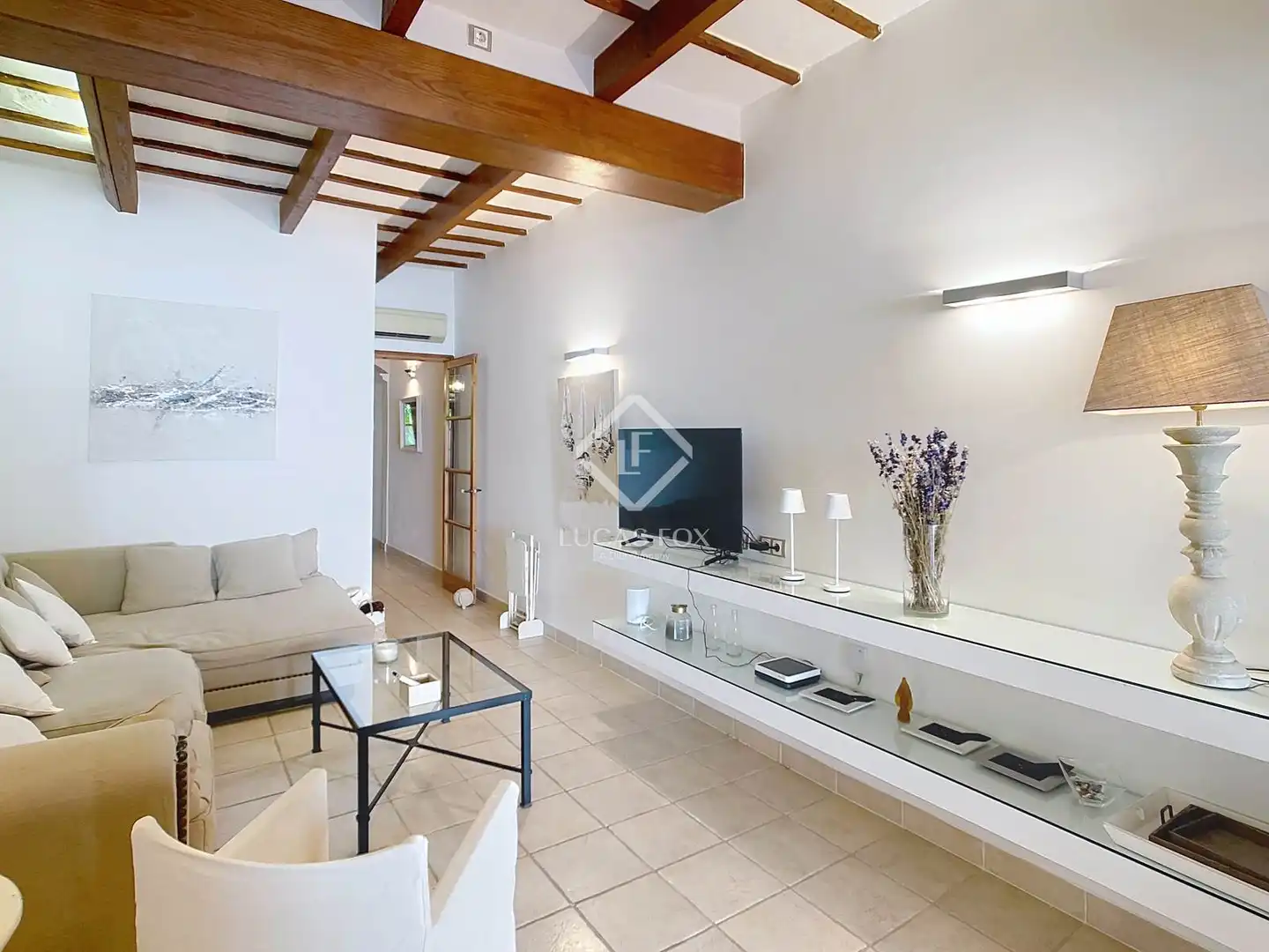 Wohnzimmer von Haus oder Chalet zum Verkauf in Ciutadella de Menorca mit Klimaanlage, Heizung und Privatgarten