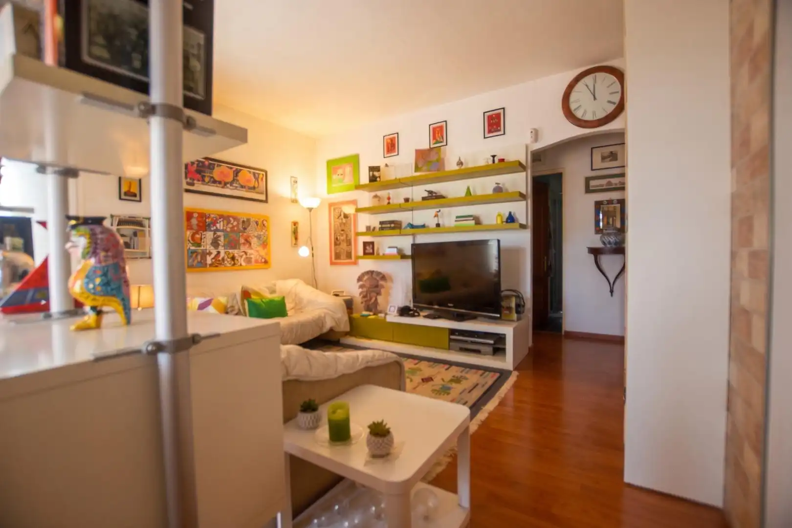 Sala d'estar de Casa o xalet en venda en Es Mercadal amb Aire condicionat, Jardí privat i Parquet