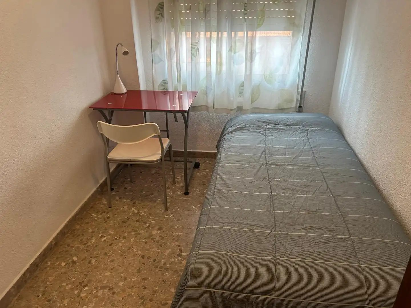 Piso de alquiler en Carrer de José María Haro, L'Illa Perduda