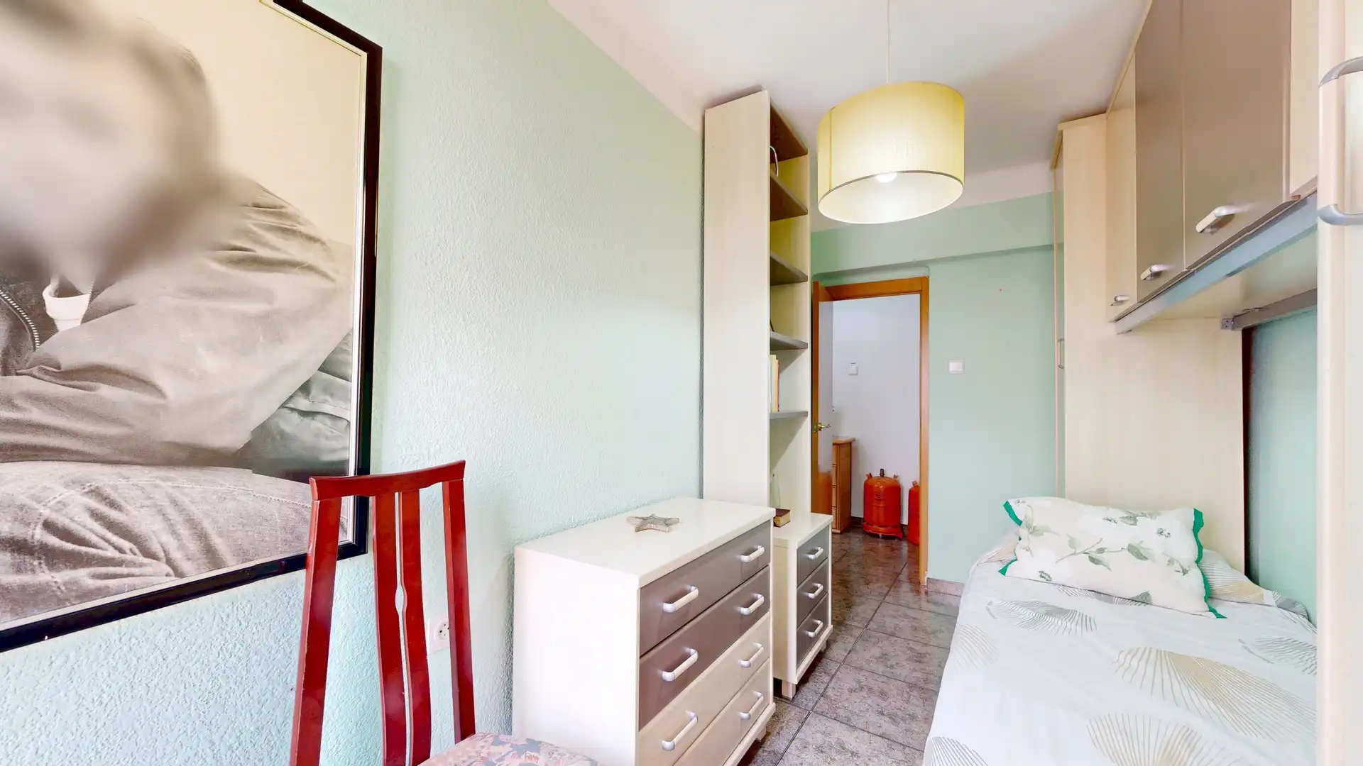 Habitación de Piso en venta en Valencia con Calefacción y Balcón