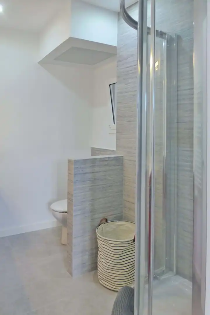 Baño de Ático en venta en Barcelona con Aire acondicionado y Calefacción
