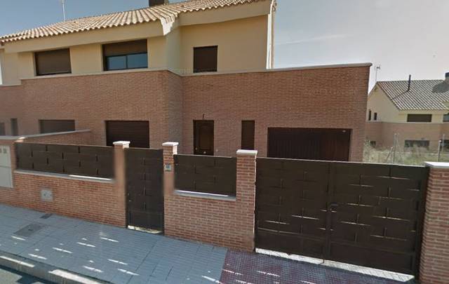 Casa-chalet en Venta en Noez