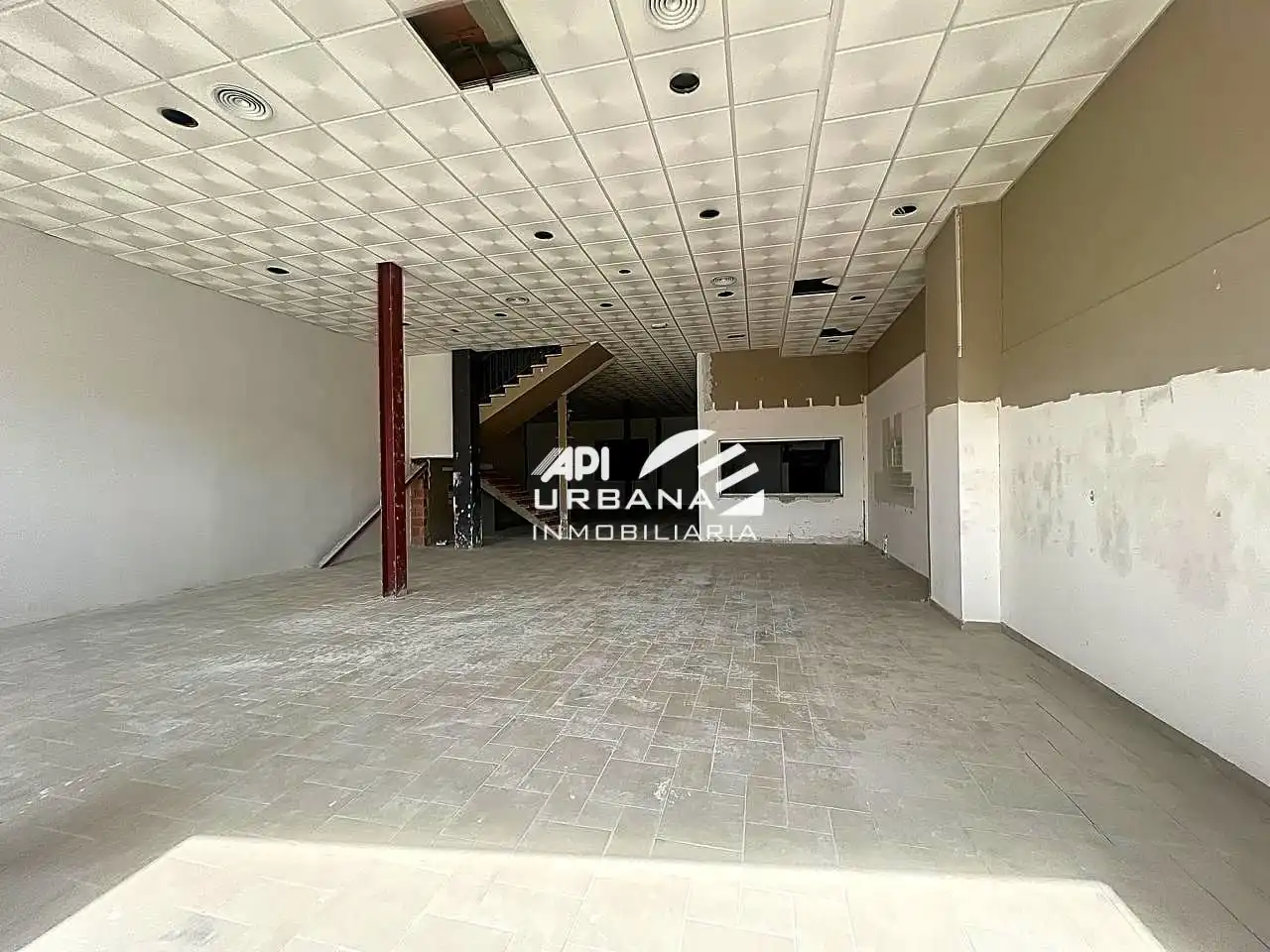 Nau industrial de lloguer en Lucena
