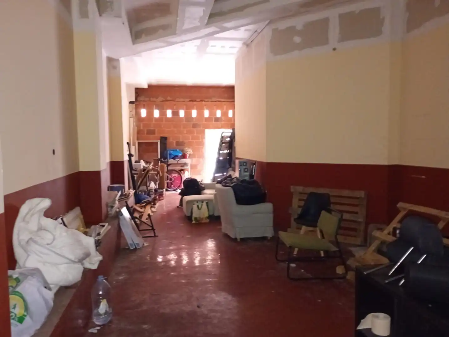 Business premises for sale in Calle Infiesto 4, imagen 3