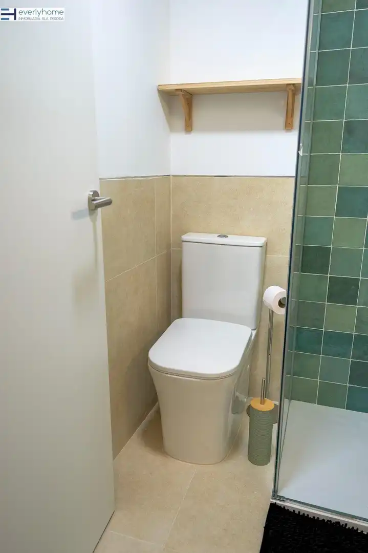 Bathroom of Flat for share in Valencia