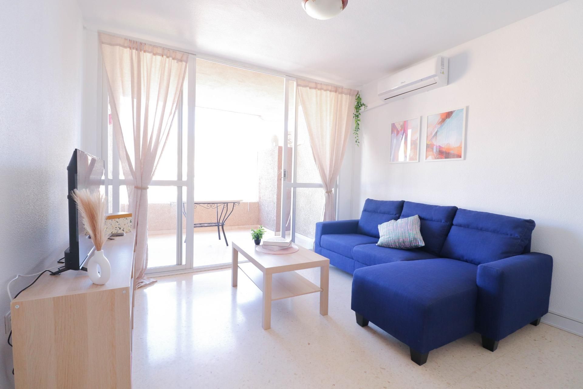 Living room of Flat to rent in Roquetas de Mar  with Air Conditioner, Heating and Terrace