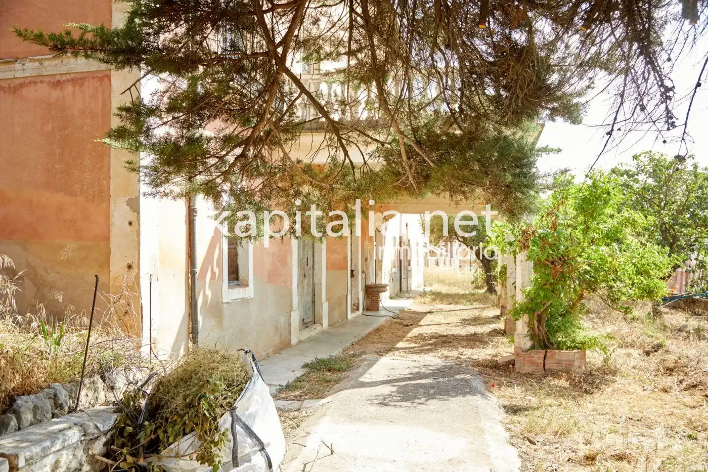 Country house zum Verkauf in Bocairent mit Privatgarten, Terrasse und Balkon