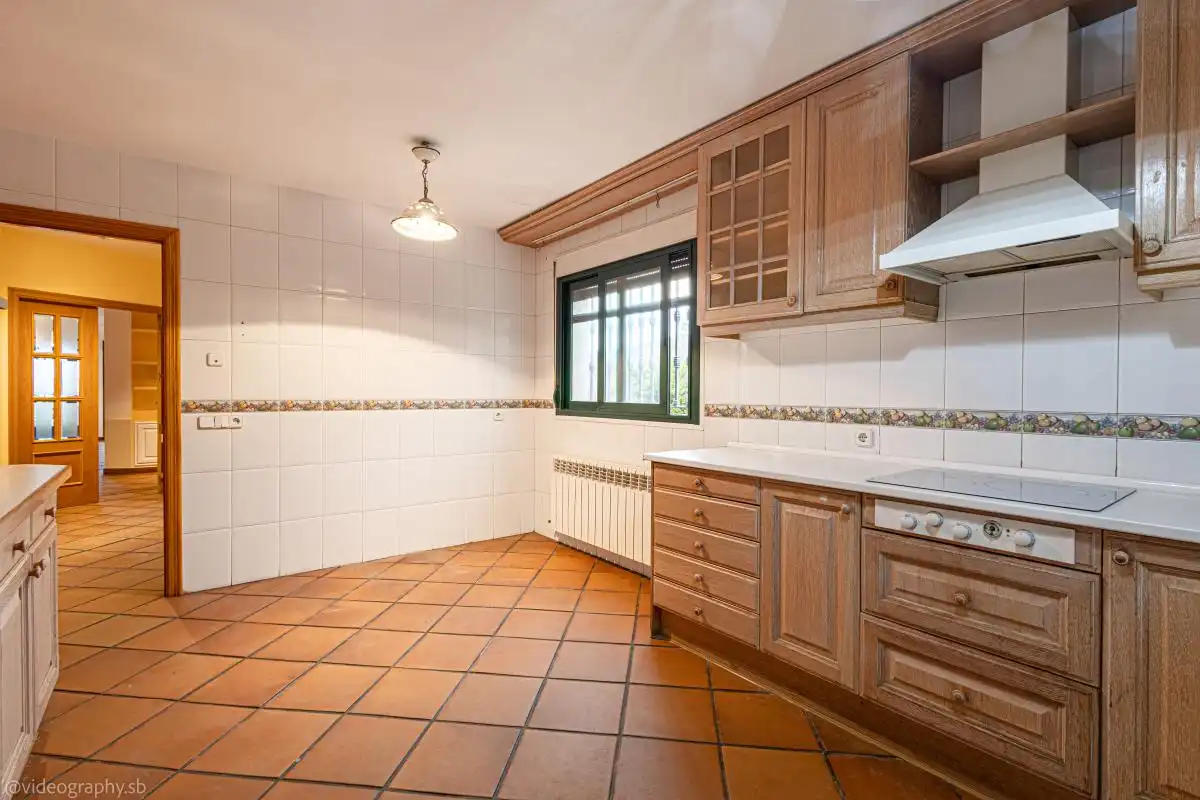 Cocina de Casa o chalet en venta en Morata de Tajuña con Aire acondicionado, Calefacción y Jardín privado