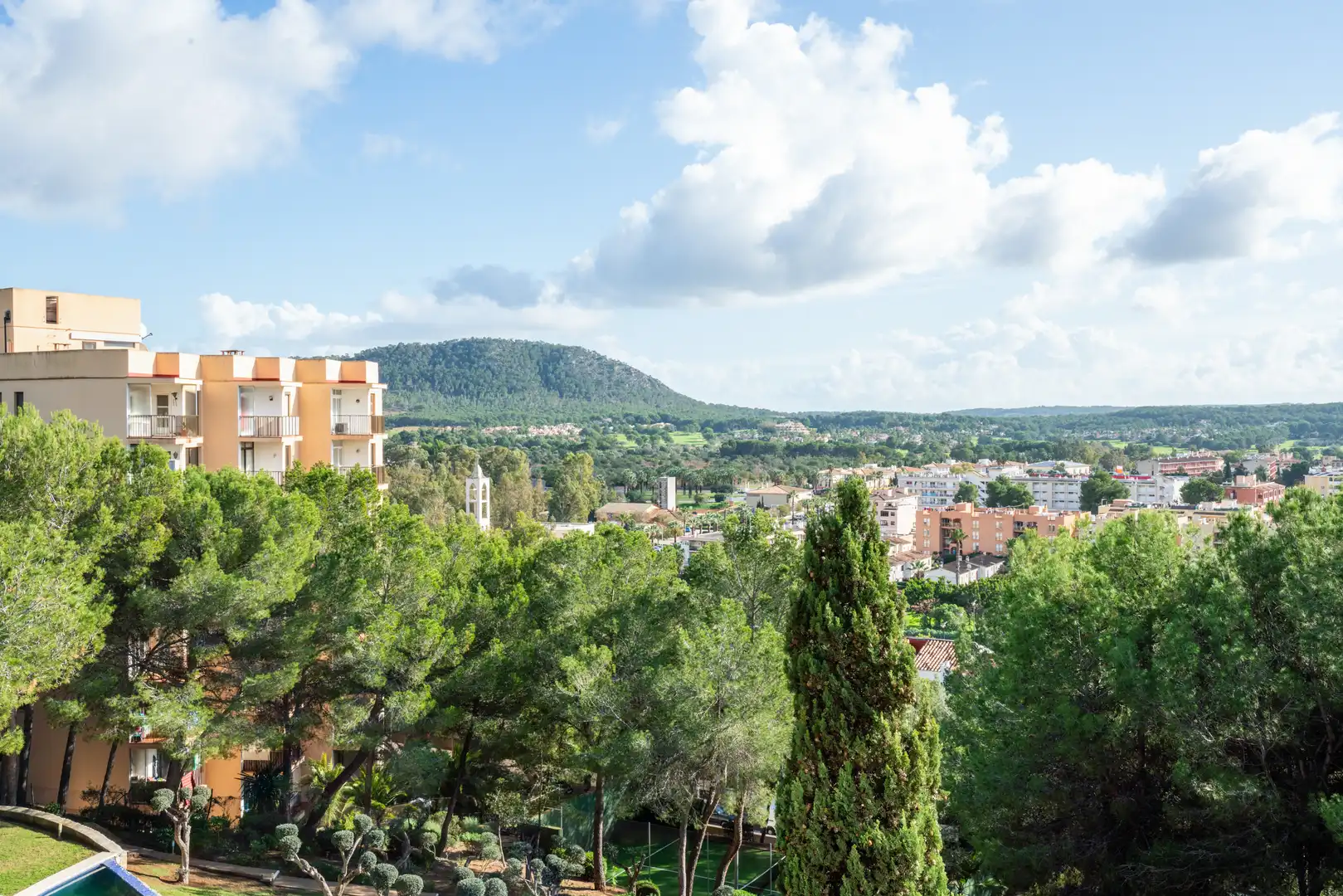 Vista exterior de Pis en venda en Calvià amb Traster