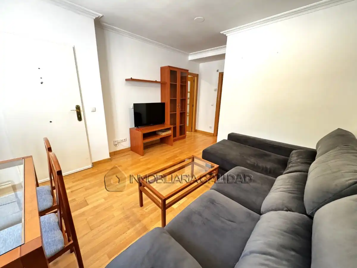 Living room of Flat for rent in Burgos  with Heating, Terrace and Storage room