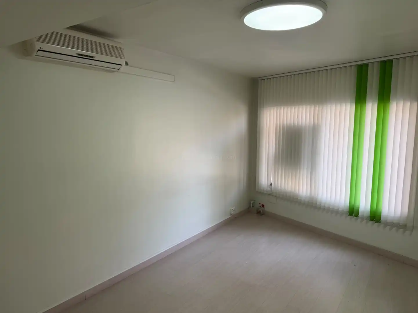 Büro zur Miete in  Logroño mit Heizung