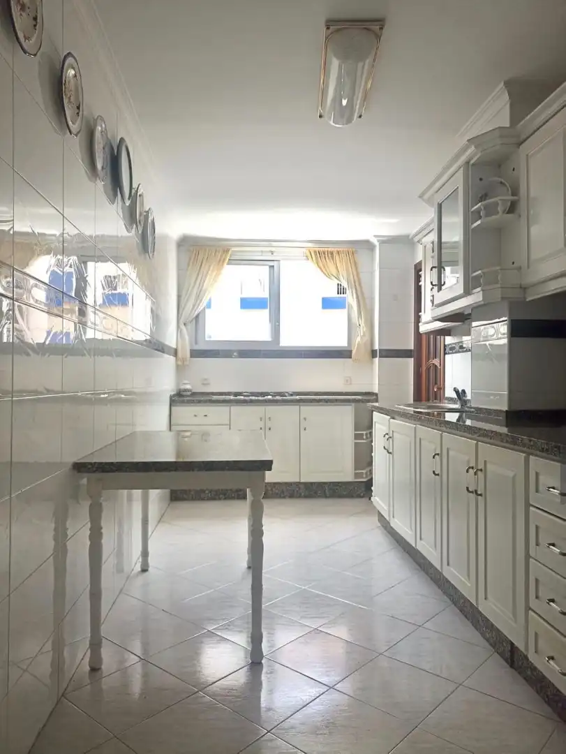 Wohnung mit Aufzug zum Verkauf in Puerto Deportivo, imagen 7