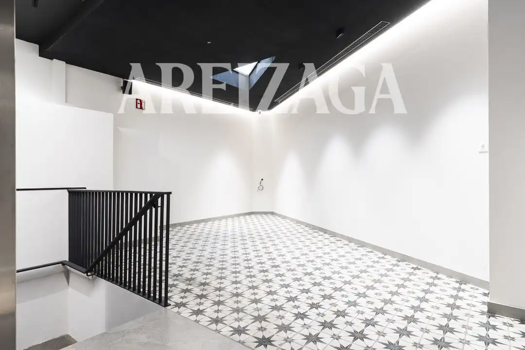 Local en venta en Donostia - San Sebastián 