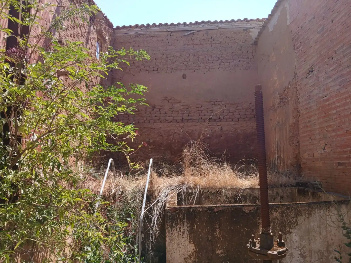 Vista exterior de Residencial en venda en Melgar de Fernamental