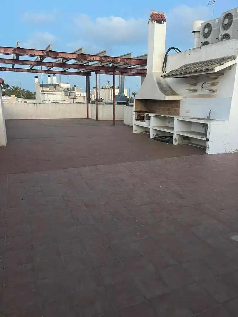 Terrassa de Pis de lloguer en Elche / Elx amb Aire condicionat, Terrassa i Moblat