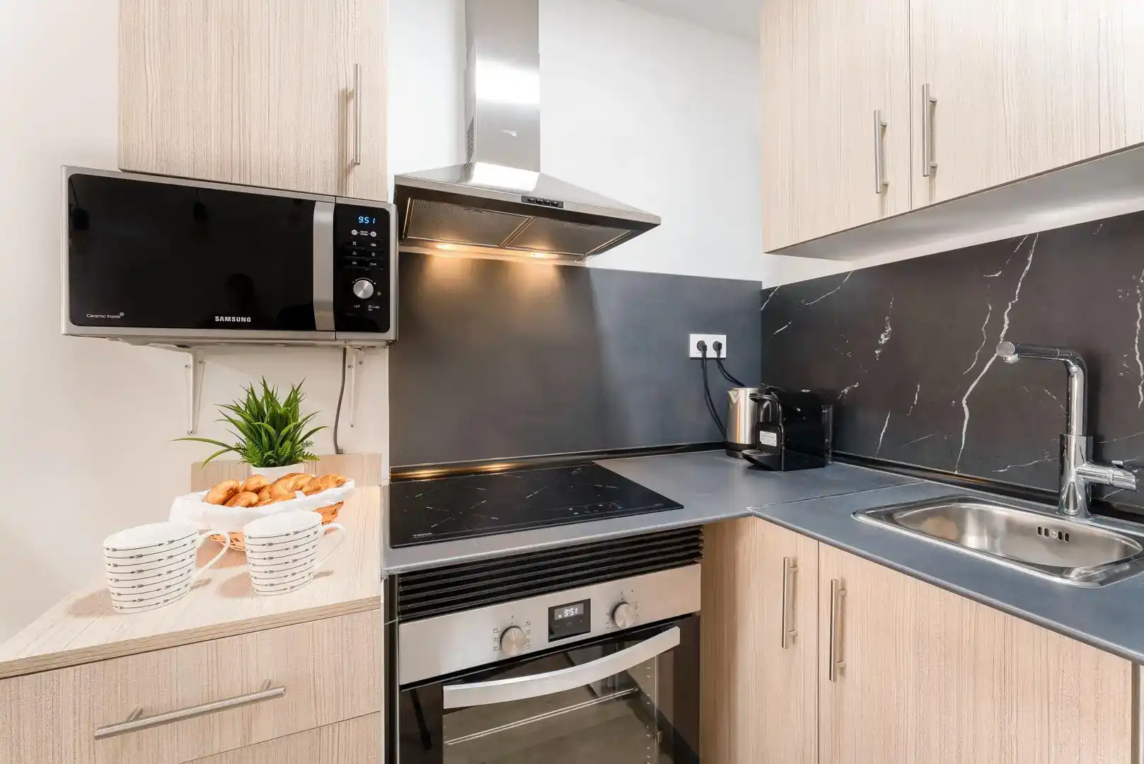 Kitchen of Flat for rent in Salou  with Air Conditioner, Parquet flooring and Furnished