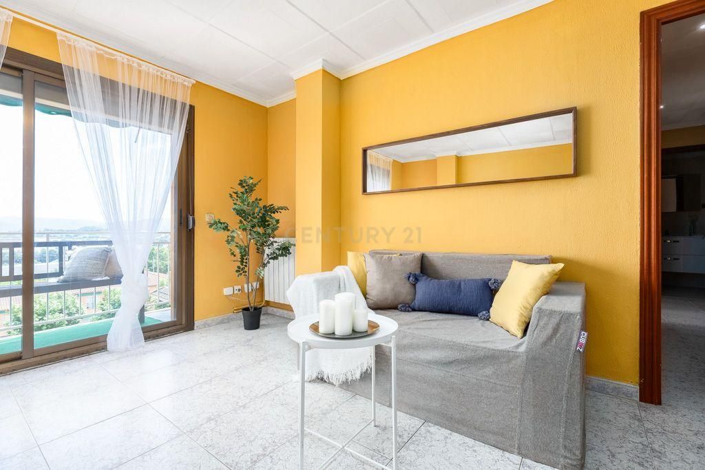 Sala d'estar de Apartament en venda en Parets del Vallès