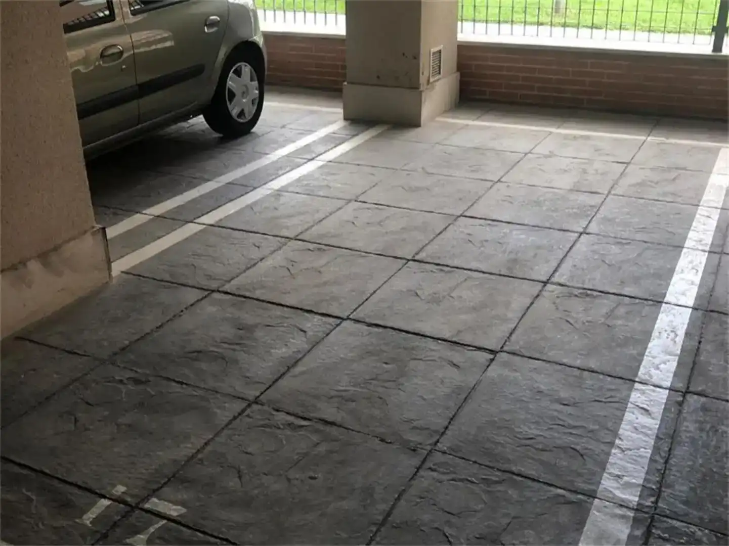 Aparcament de Garatge de lloguer en Madrid