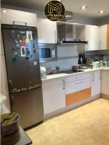 Kitchen of Flat for sale in Martos  with Air Conditioner, Heating and Balcony