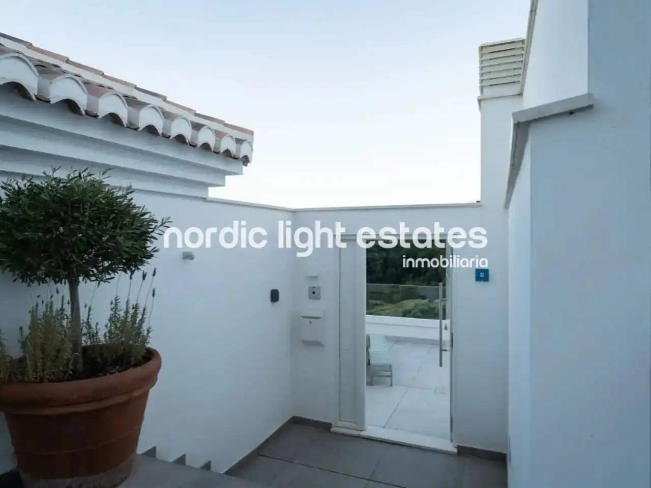 Vista exterior de Casa o chalet en venta en Almuñécar con Aire acondicionado, Terraza y Piscina
