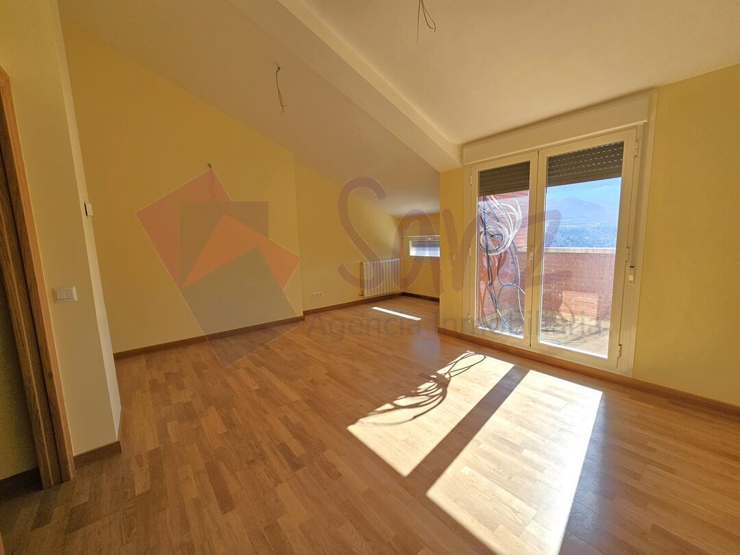 Habitación de Apartamento en venta en Ribafrecha con Aire acondicionado, Calefacción y Terraza