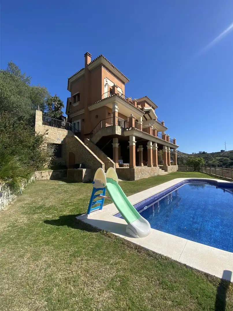 Piscina de Casa o xalet de lloguer en Marbella amb Aire condicionat, Jardí privat i Terrassa
