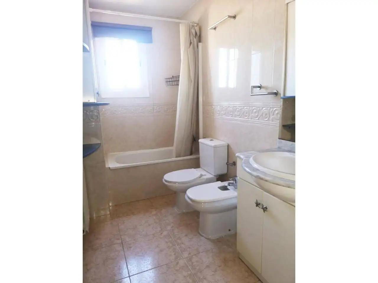 Baño de Dúplex en venta en Sabadell con Calefacción, Parquet y Terraza