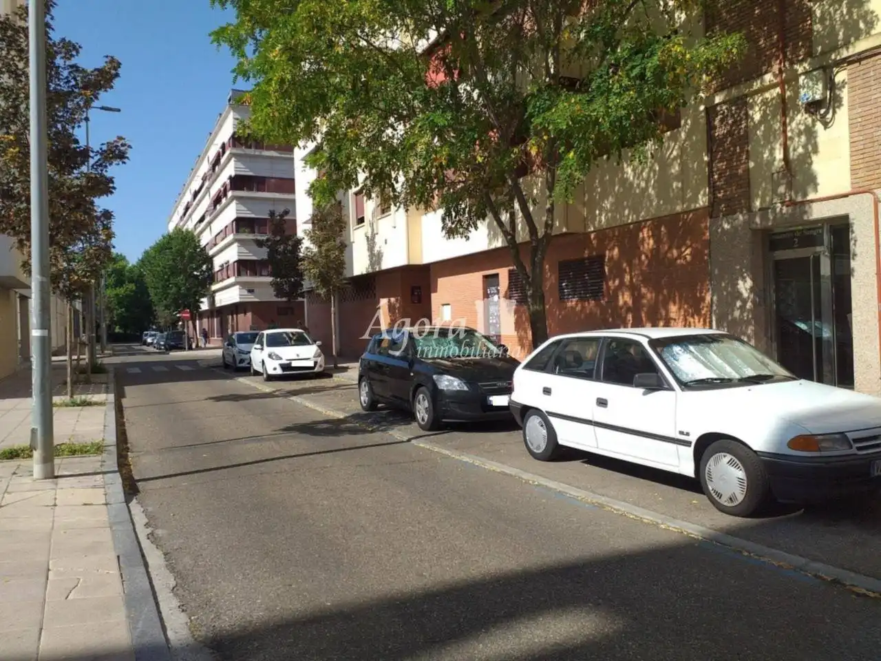 Vista exterior de Garatge en venda en Valladolid