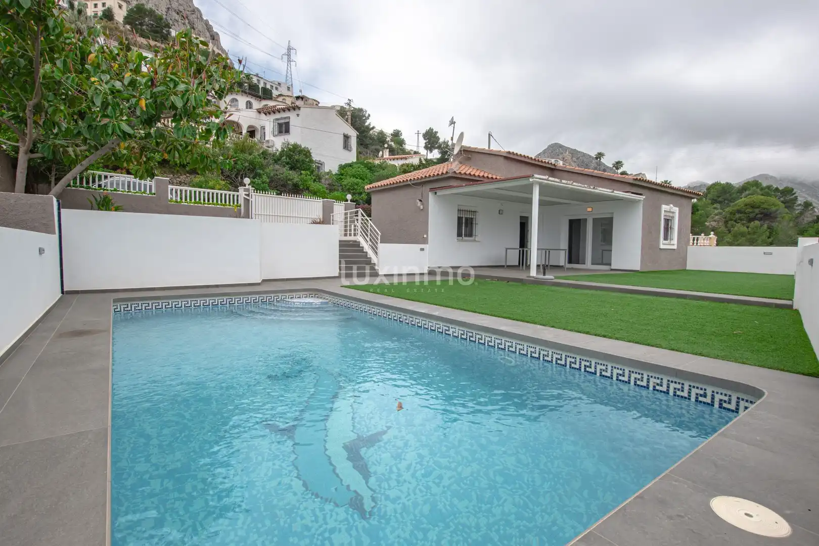 Villa avec piscine à vendre à Maryvilla