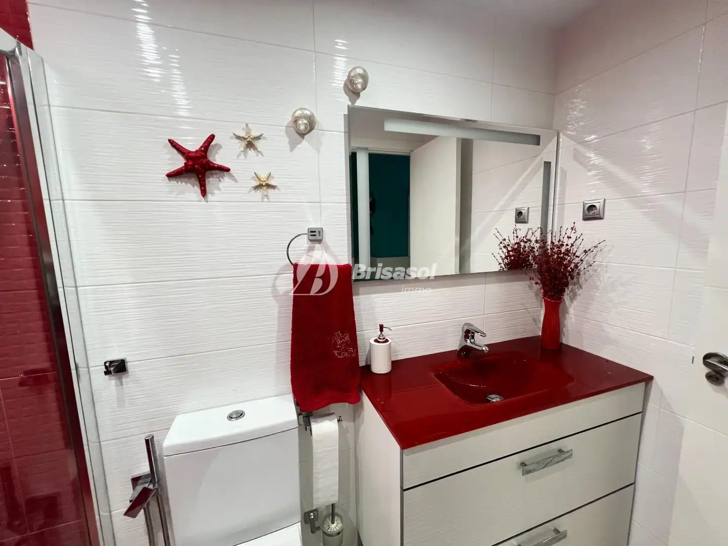 Bathroom of Flat for sale in Salou  with Air Conditioner, Terrace and Community pool