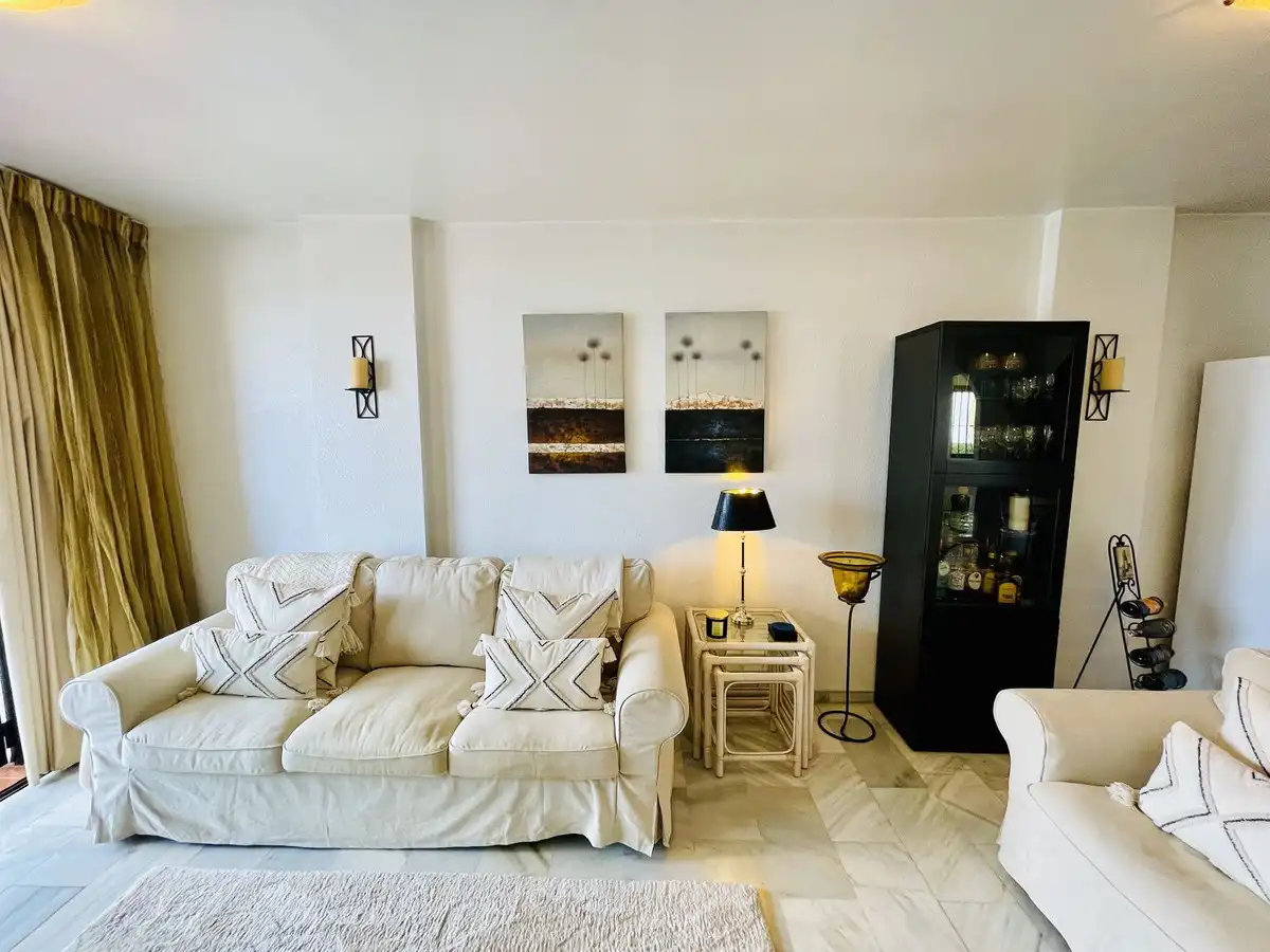 Living room of Ground floor for sale in Mijas  with Air Conditioner, Heating and Terrace