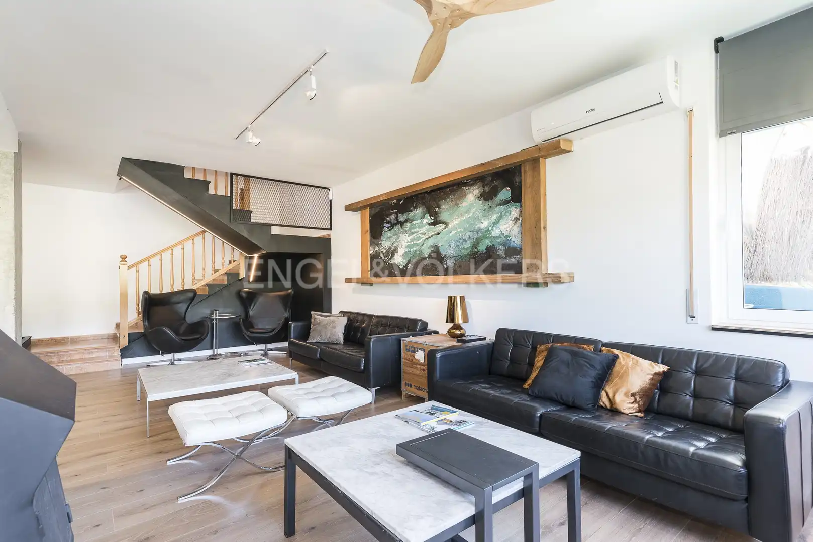 Living room of Houses for sale in Vespella de Gaià  with Air Conditioner, Heating and Private garden