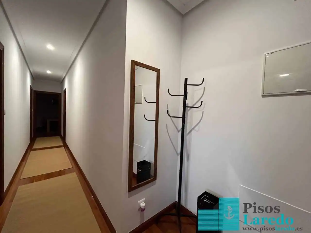 Flat for rent in Calle Badames, 27, Voto