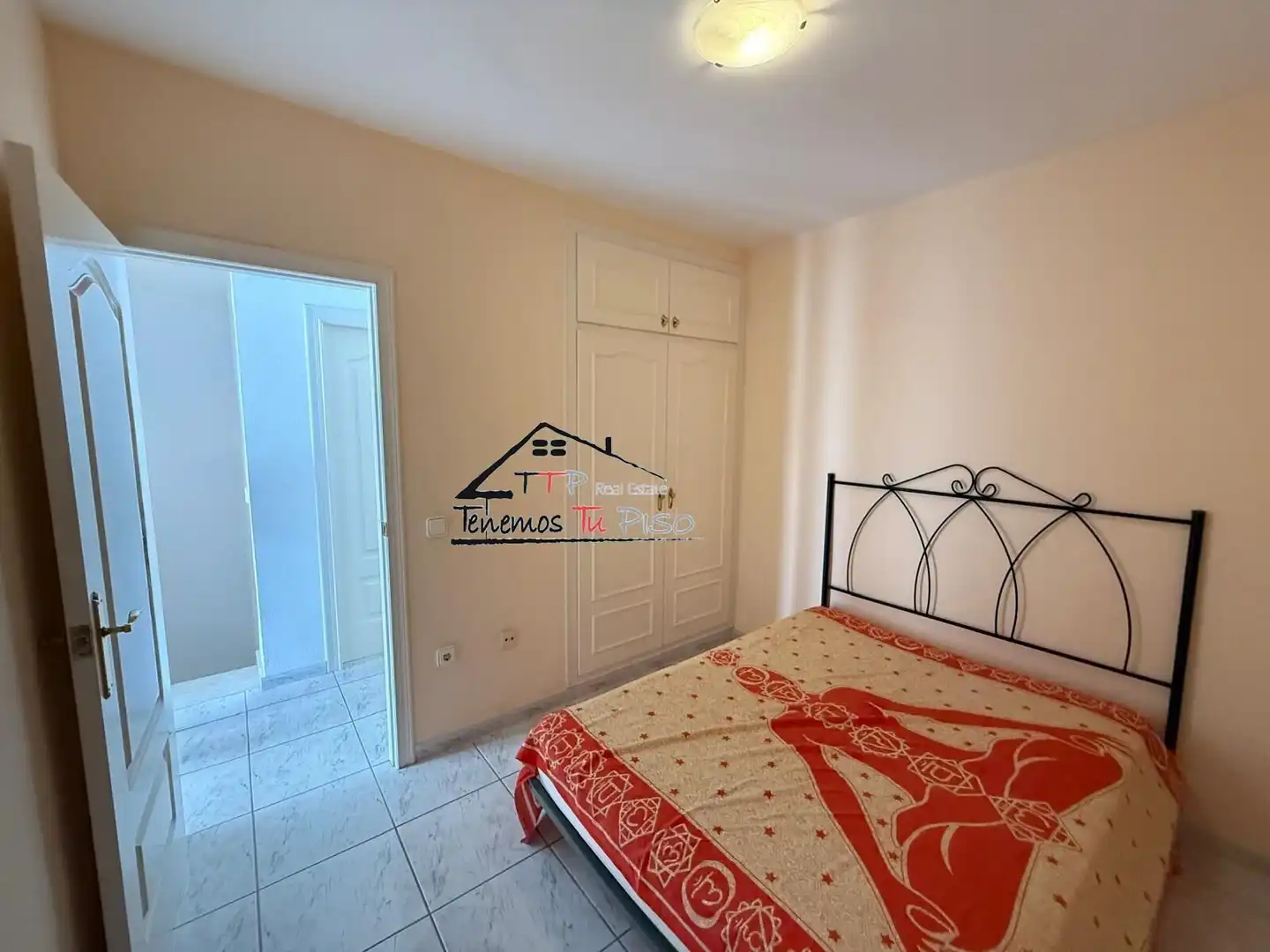 Terraced house with terrace for sale in Calle de Alena 5-7, imagen 28
