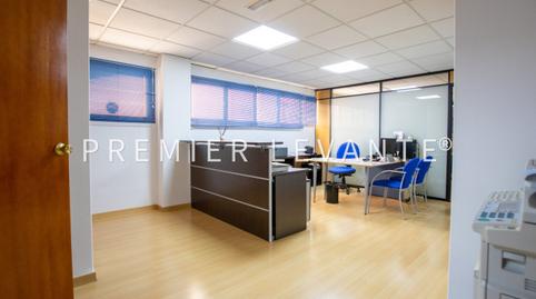 Foto 2 de Oficina en venda a Avinguda Maisonnave, Ensanche - Diputación, Alicante