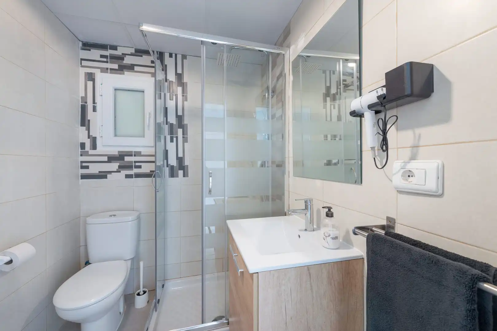 Bany de Edifici en venda en Llucmajor amb Alarma