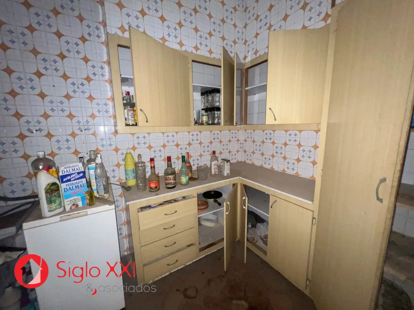 Cuina de Casa o xalet en venda en Castellón de la Plana / Castelló de la Plana amb Terrassa, Traster i Piscina