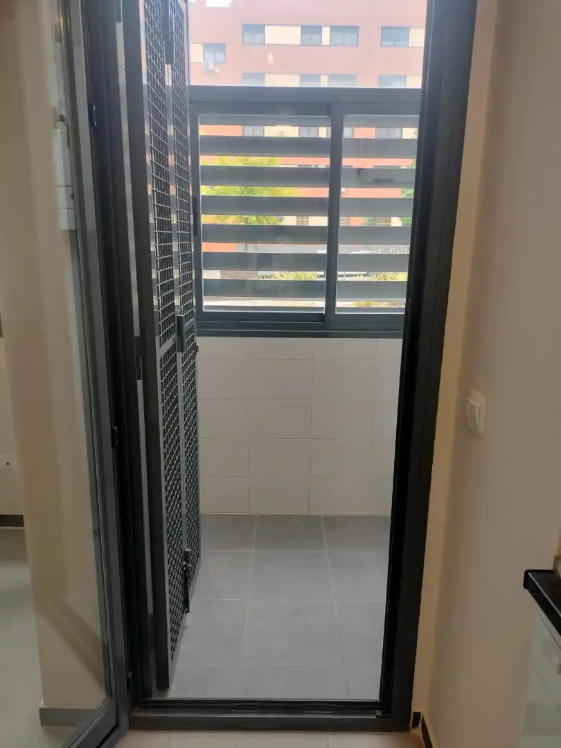 Terraza de Piso en venta en Alcobendas con Calefacción, Trastero y Horno